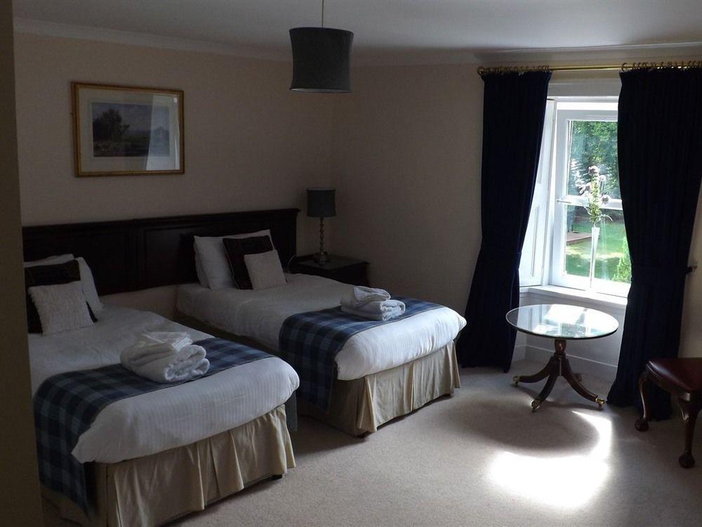 Bennachie Lodge Hotel Kemnay Экстерьер фото